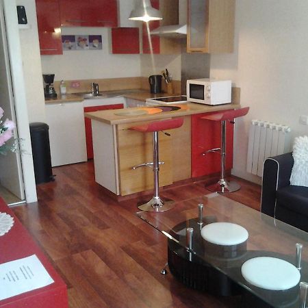 Appartement Rue Nationale - Port De La Houle Cancale Exteriör bild