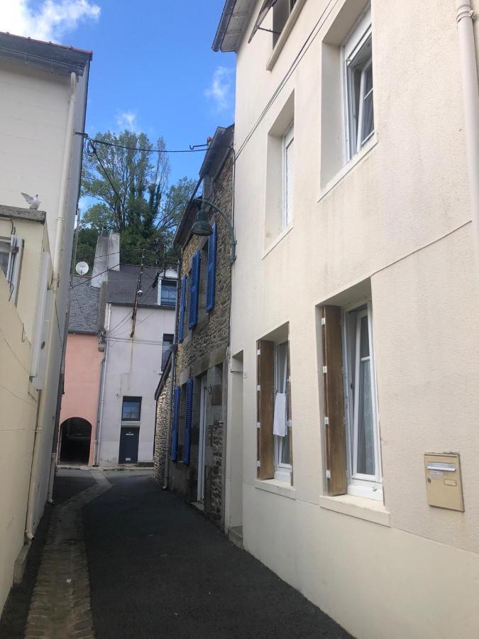 Appartement Rue Nationale - Port De La Houle Cancale Exteriör bild